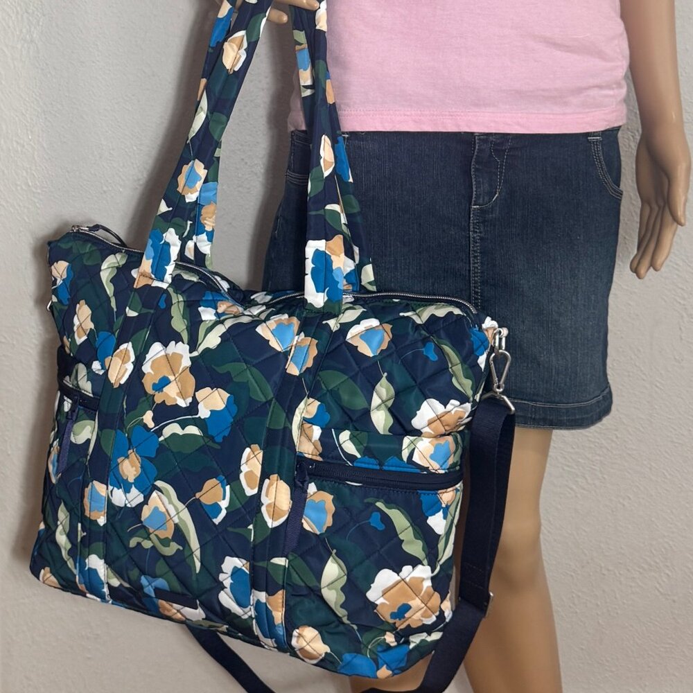 Vera Bradley Large Multi-Strap Tote in Performance Twill Immersed Blooms NWT - Picture 7 of 13